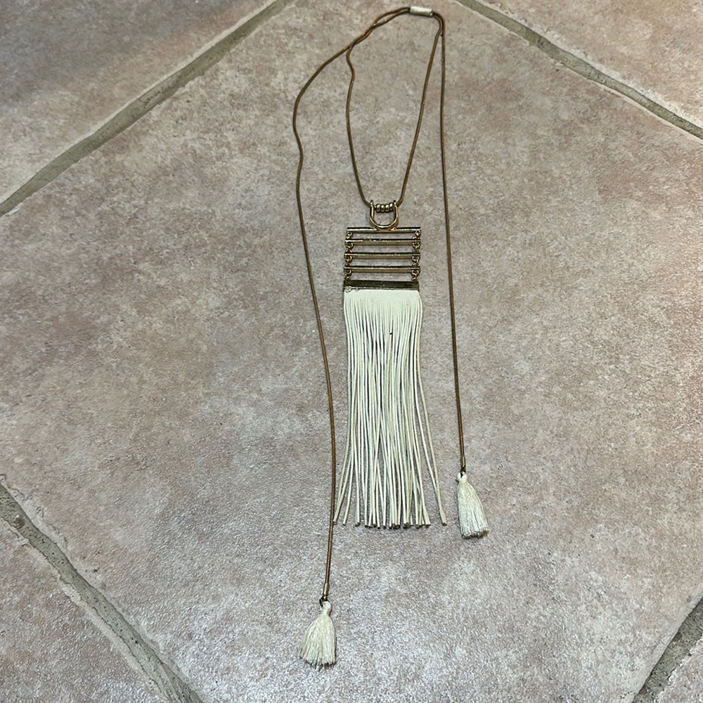 Gold adjustable necklace